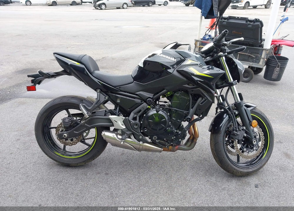 2024 KAWASAKI ER650 P VIN: ML5EREP11RDAD3840