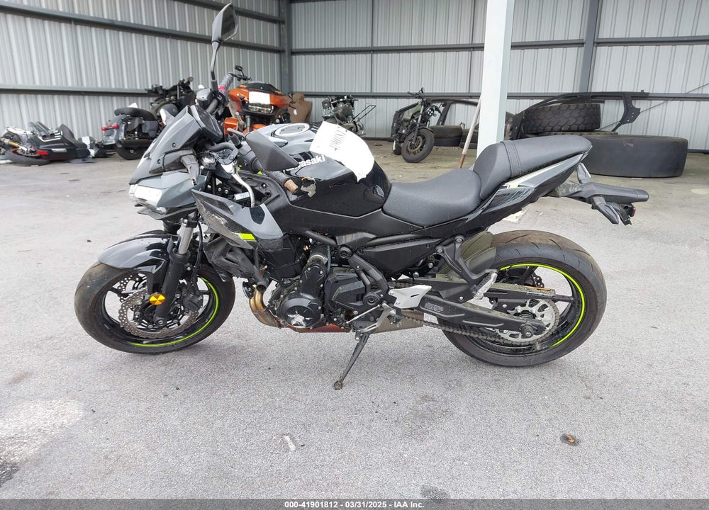 2024 KAWASAKI ER650 P VIN: ML5EREP11RDAD3840