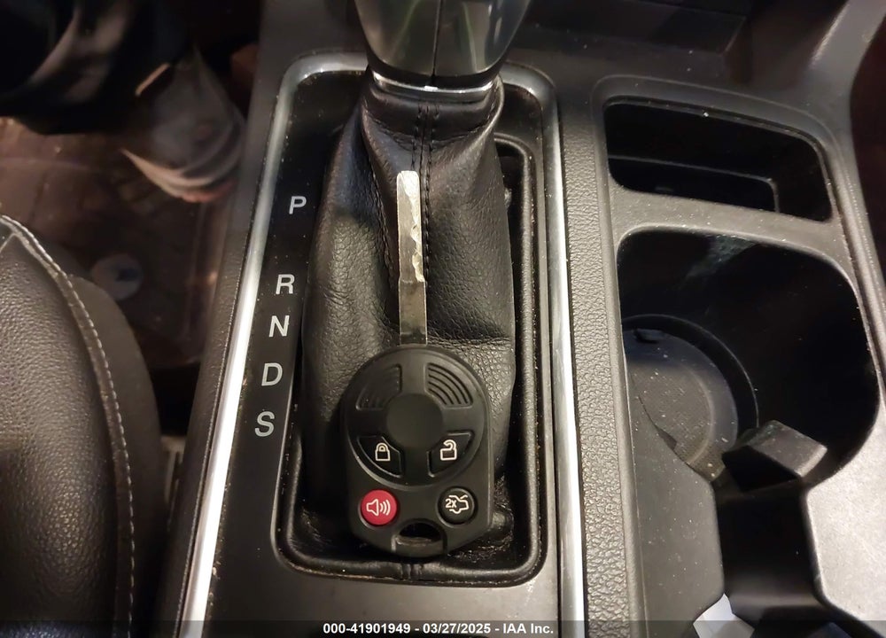 2018 FORD ESCAPE VIN: 1FMCU9HD7JUB52313