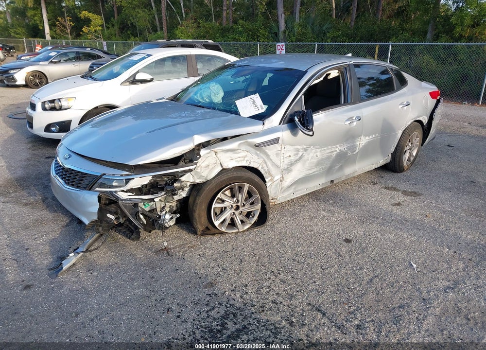 2020 KIA OPTIMA VIN: 5XXGT4L33LG438808