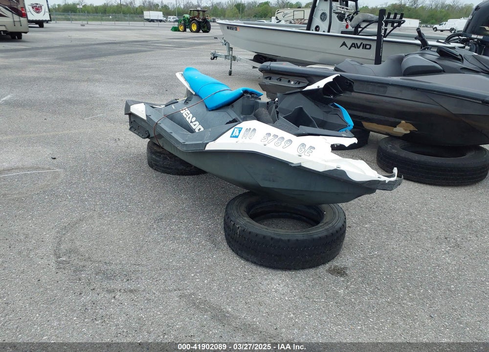 2018 SEA DOO OTHER VIN: YDV88809E818