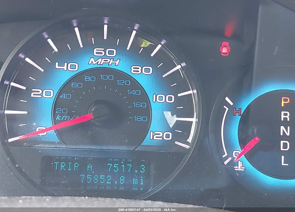 2011 FORD FUSION VIN: 3FAHP0HA4BR206586