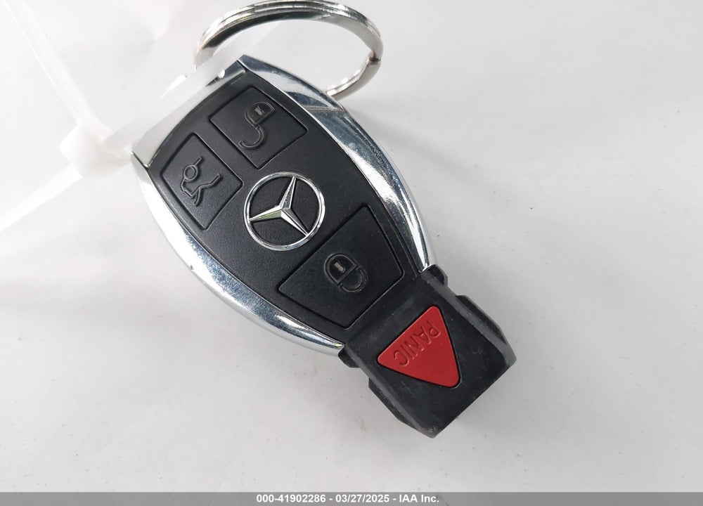 2012 MERCEDES-BENZ C 250 VIN: WDDGF4HB3CR217817