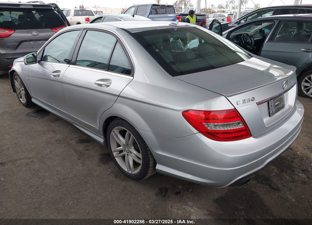 2012 MERCEDES-BENZ C 250 VIN: WDDGF4HB3CR217817