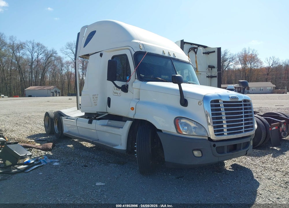 2012 FREIGHTLINER CASCADIA 125 --- VIN: 1FUJGLDR6CLBC3418