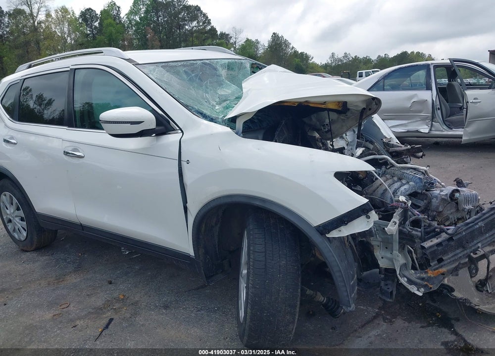 2016 NISSAN ROGUE S VIN: JN8AT2MTXGW030209