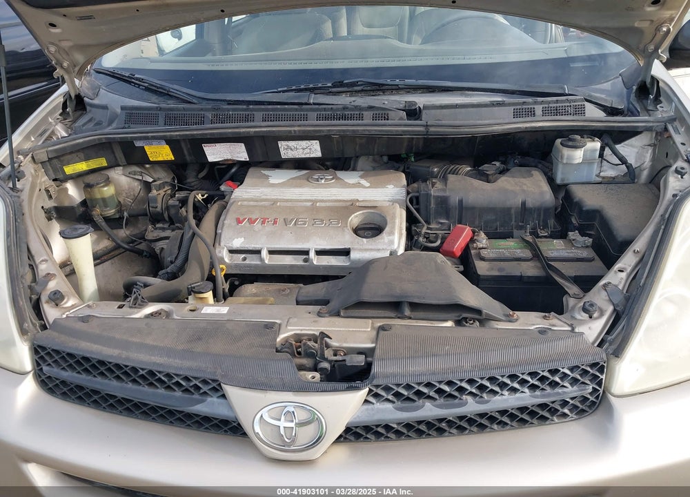 2005 TOYOTA SIENNA CE VIN: 5TDZA23C05S364980
