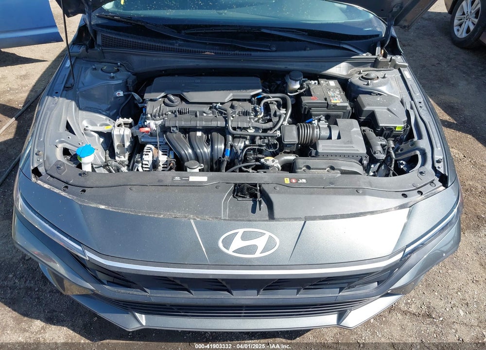 2024 HYUNDAI ELANTRA VIN: KMHLM4DG8RU672387