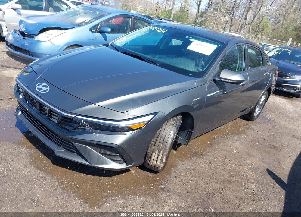 2024 HYUNDAI ELANTRA VIN: KMHLM4DG8RU672387