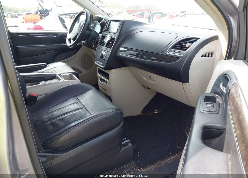 2013 CHRYSLER TOWN & COUNTRY TOURING VIN: 2C4RC1BG2DR769593