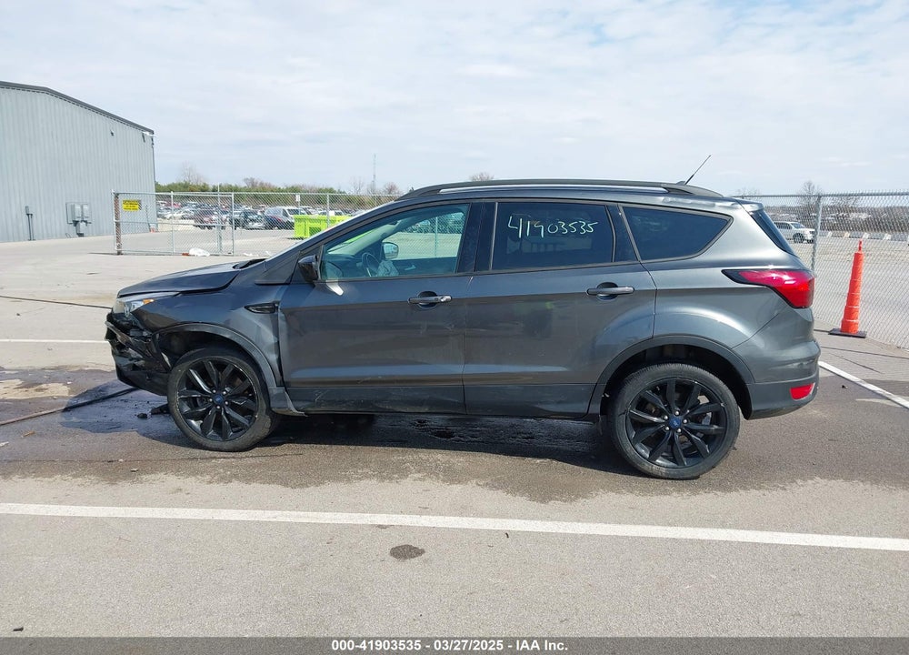 2019 FORD ESCAPE VIN: 1FMCU9GD2KUA70279