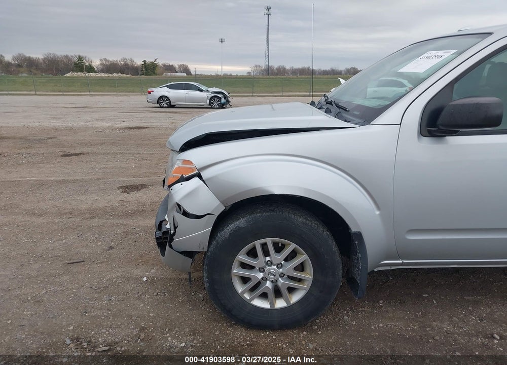 2017 NISSAN FRONTIER SL/SV VIN: 1N6AD0FV2HN750779