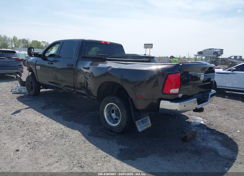 2017 RAM 3500 TRADESMAN  4X4 8' BOX VIN: 3C63RRGL5HG791082