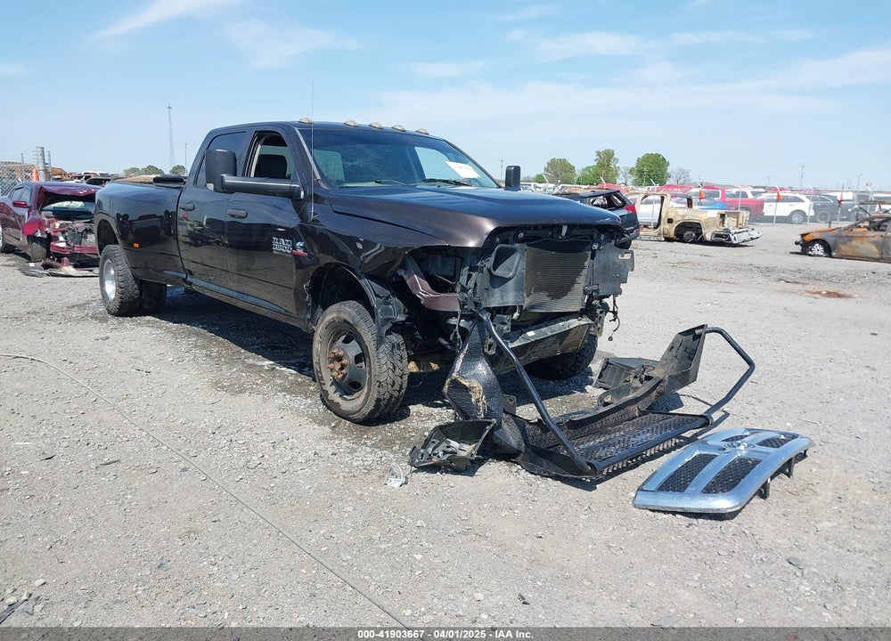 2017 RAM 3500 TRADESMAN  4X4 8' BOX VIN: 3C63RRGL5HG791082