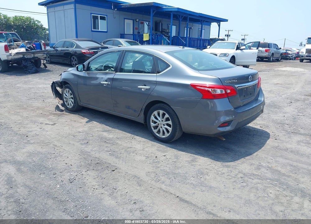 2018 NISSAN SENTRA VIN: 3N1AB7APXJL627847
