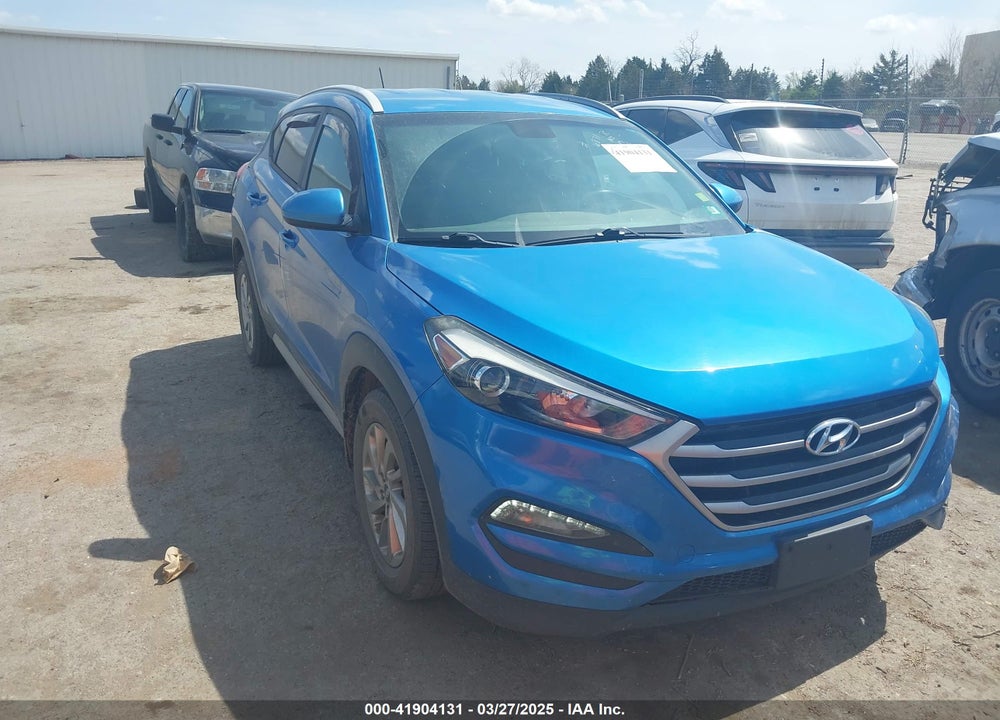 2017 HYUNDAI TUCSON SE VIN: KM8J3CA49HU405207