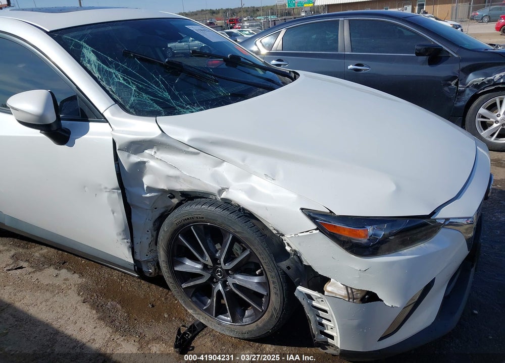 2018 MAZDA CX-3 VIN: JM1DKDC73J0324931