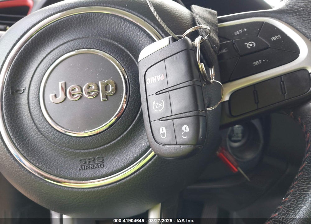 2016 JEEP RENEGADE VIN: ZACCJBCT6GPD03817