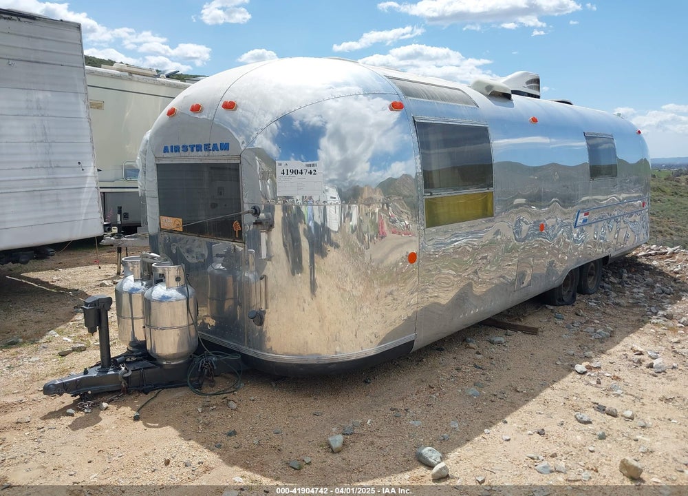 1969 AIRSTREAM AMBASSOR VIN: 0000000001288J383
