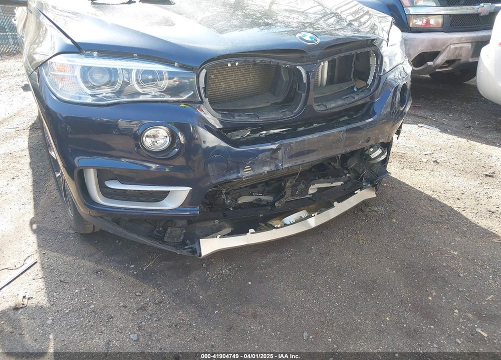 2018 BMW X5 VIN: 5UXKR0C53J0Y05450