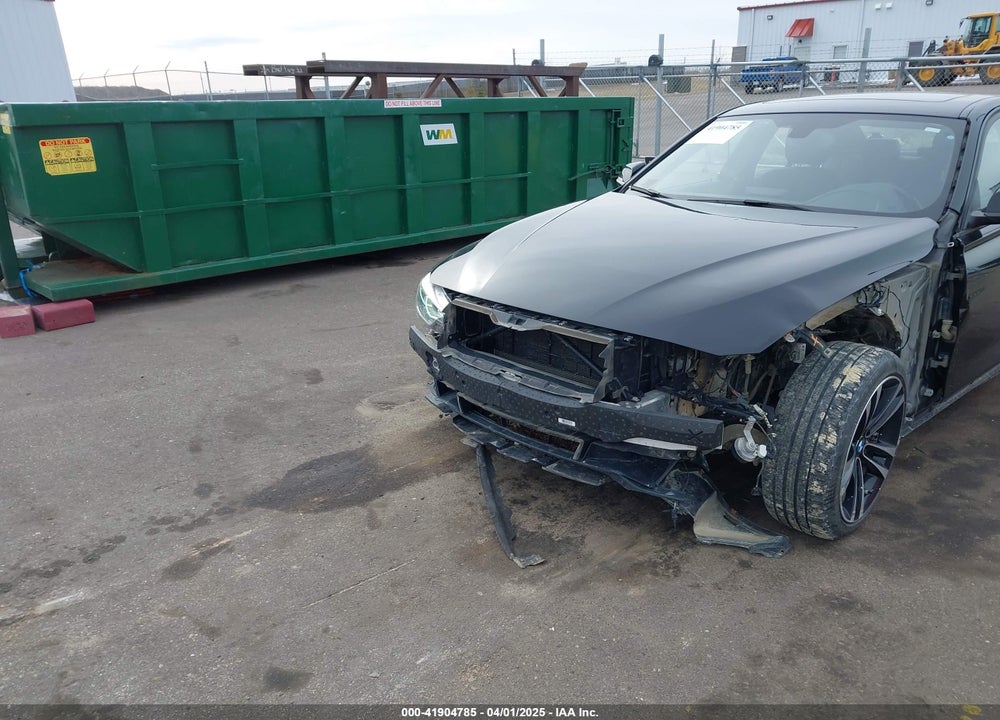 2018 BMW 3 SERIES VIN: WBA8D9C54JEM31381