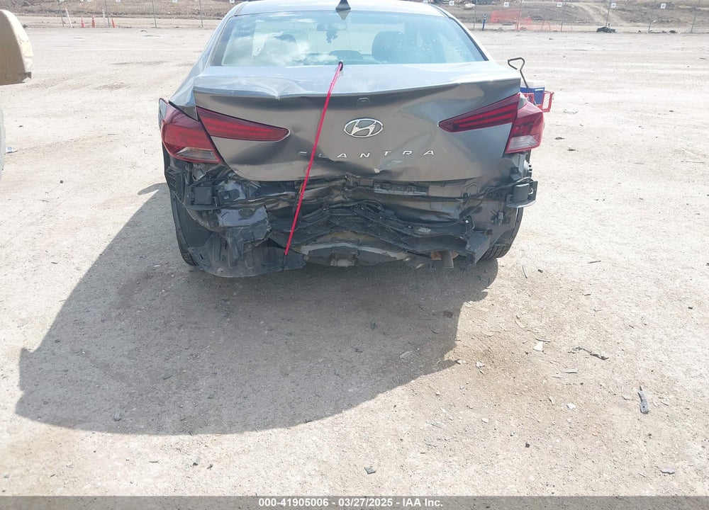 2019 HYUNDAI ELANTRA SEL VIN: 5NPD84LF6KH480049