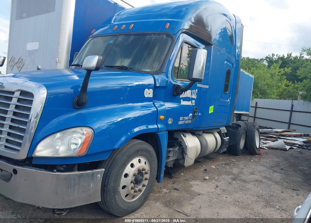2017 FREIGHTLINER CASCADIA 125 --- VIN: 1FUJGLDR1HLJD5822