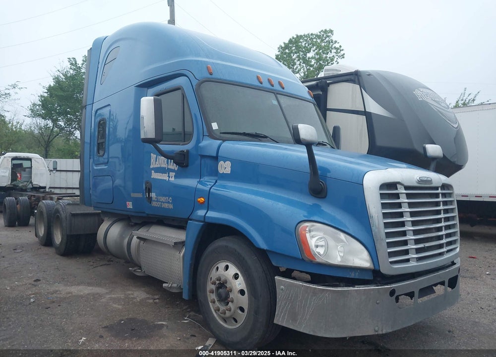 2017 FREIGHTLINER CASCADIA 125 --- VIN: 1FUJGLDR1HLJD5822