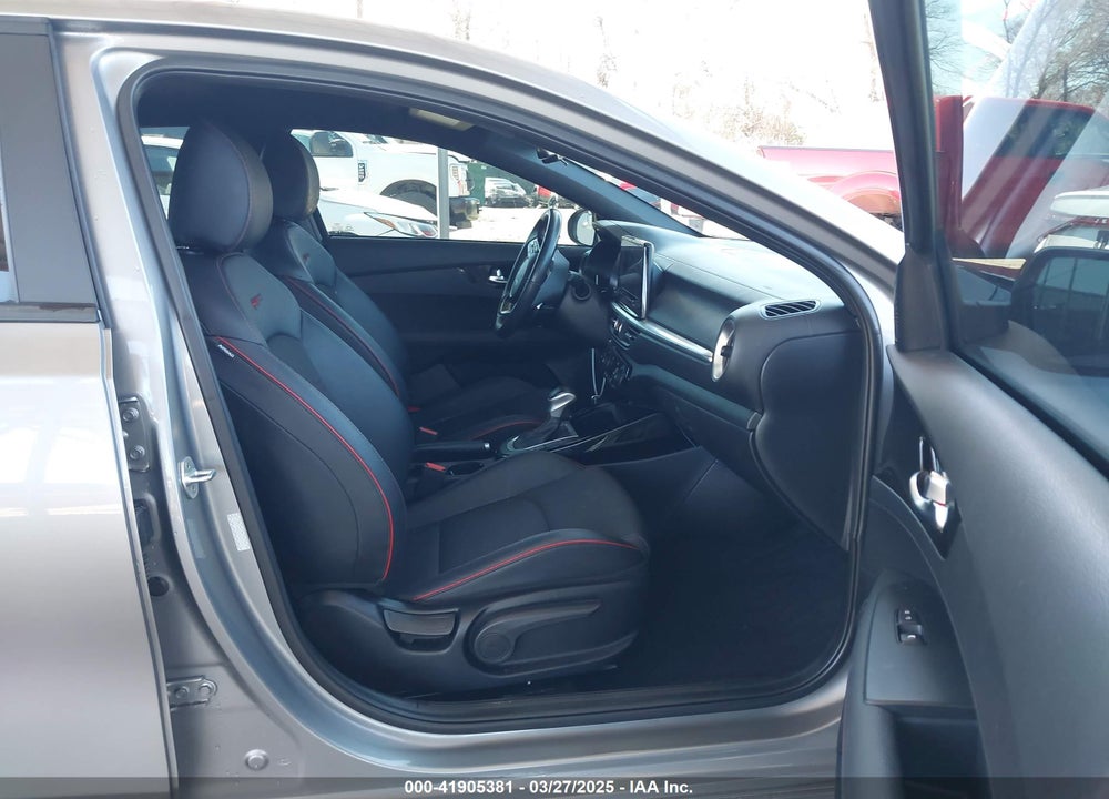 2022 KIA FORTE GT VIN: 3KPF44AC0NE476973
