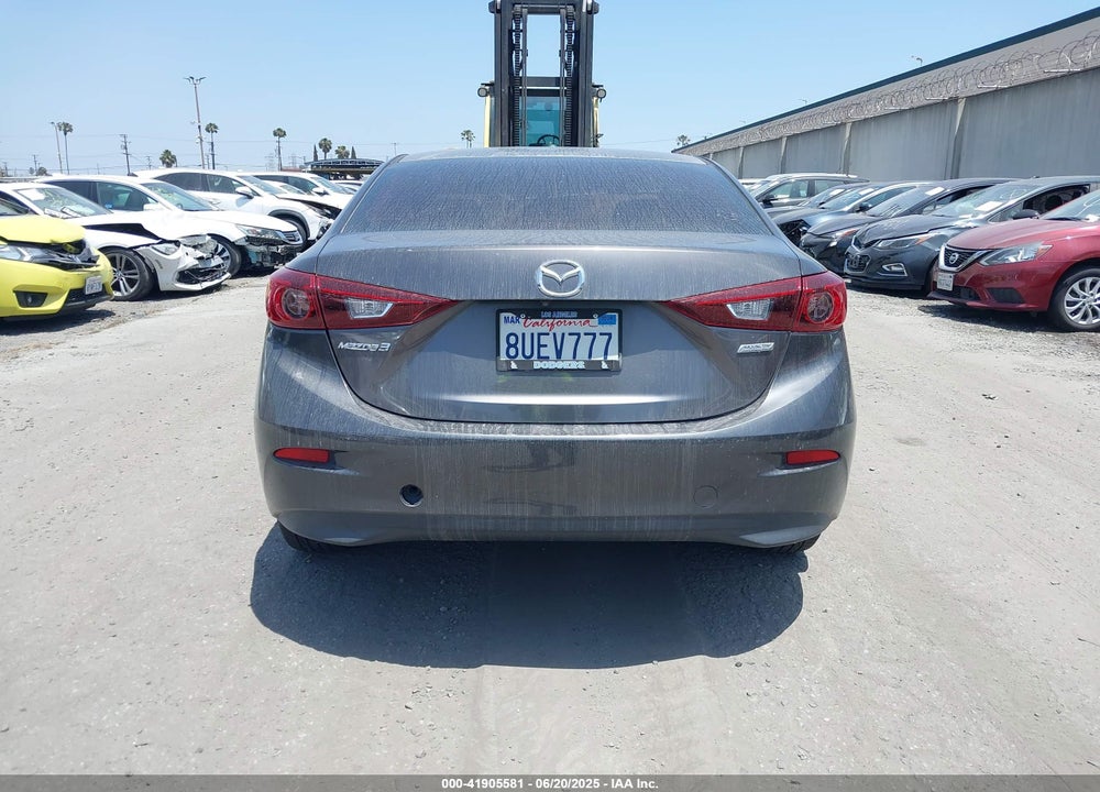 2018 MAZDA 3 SPORT VIN: 3MZBN1U79JM196782