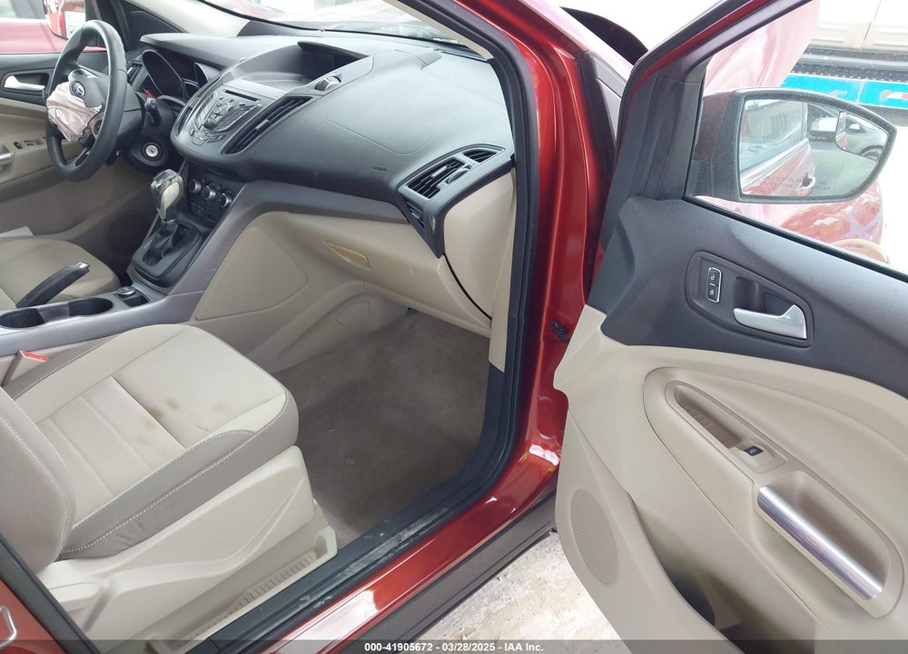 2014 FORD ESCAPE VIN: 1FMCU0GX2EUD32599