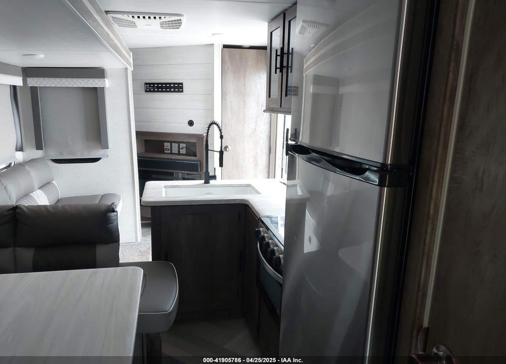 2021 FOREST RIV SALEM FSX VIN: 4X4TSMB24MA328884