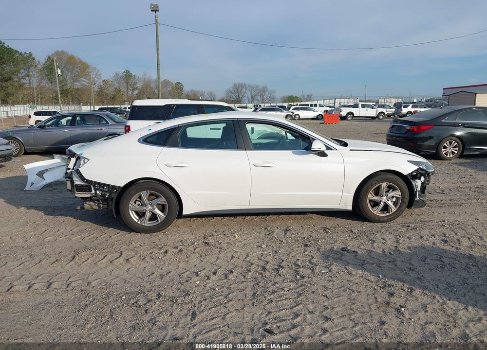 2022 HYUNDAI SONATA VIN: KMHL24JA3NA224740