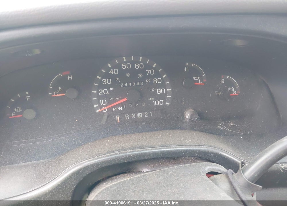 2000 FORD E-250 COMMERCIAL/RECREATIONAL VIN: 1FTNE24LXYHB44580