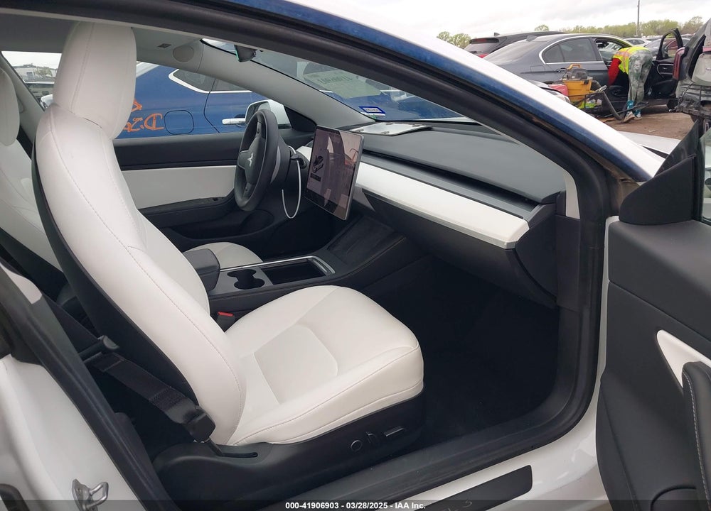 2021 TESLA MODEL 3 STANDARD RANGE PLUS REAR-WHEEL DRIVE VIN: 5YJ3E1EA1MF917302