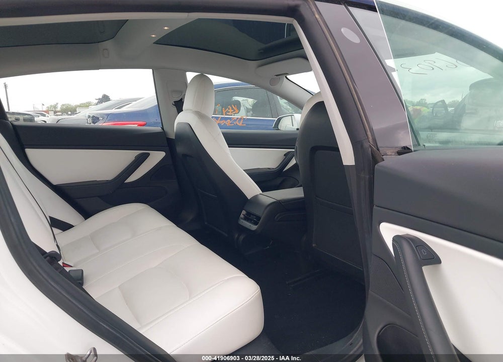2021 TESLA MODEL 3 STANDARD RANGE PLUS REAR-WHEEL DRIVE VIN: 5YJ3E1EA1MF917302