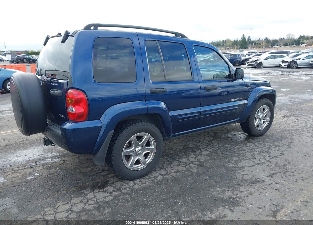 2003 JEEP LIBERTY VIN: 1J4GL58K83W585995