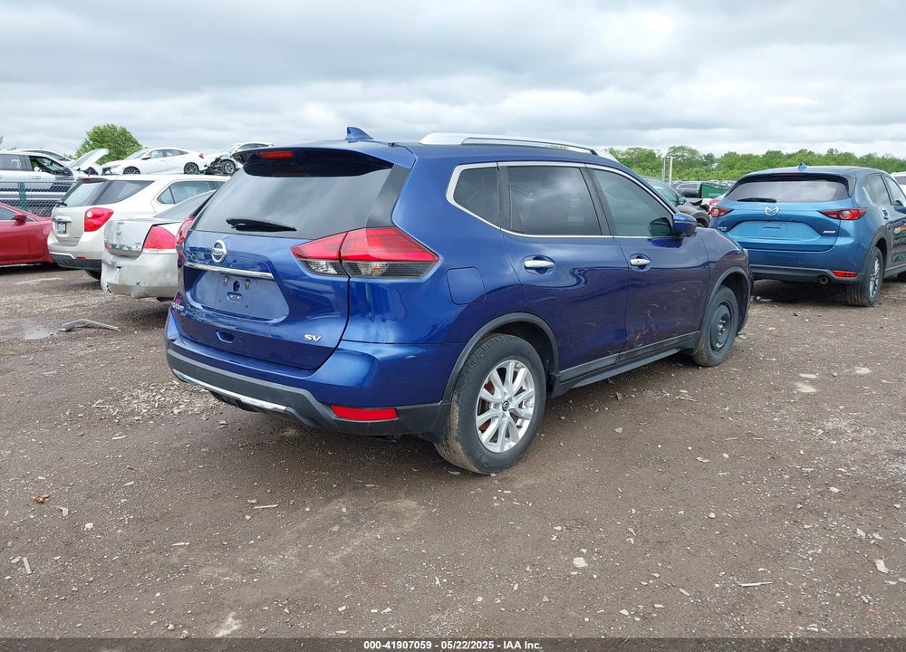 2017 NISSAN ROGUE VIN: 5N1AT2MT0HC860398