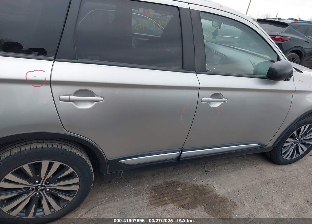2020 MITSUBISHI OUTLANDER VIN: JA4AZ3A32LZ026792