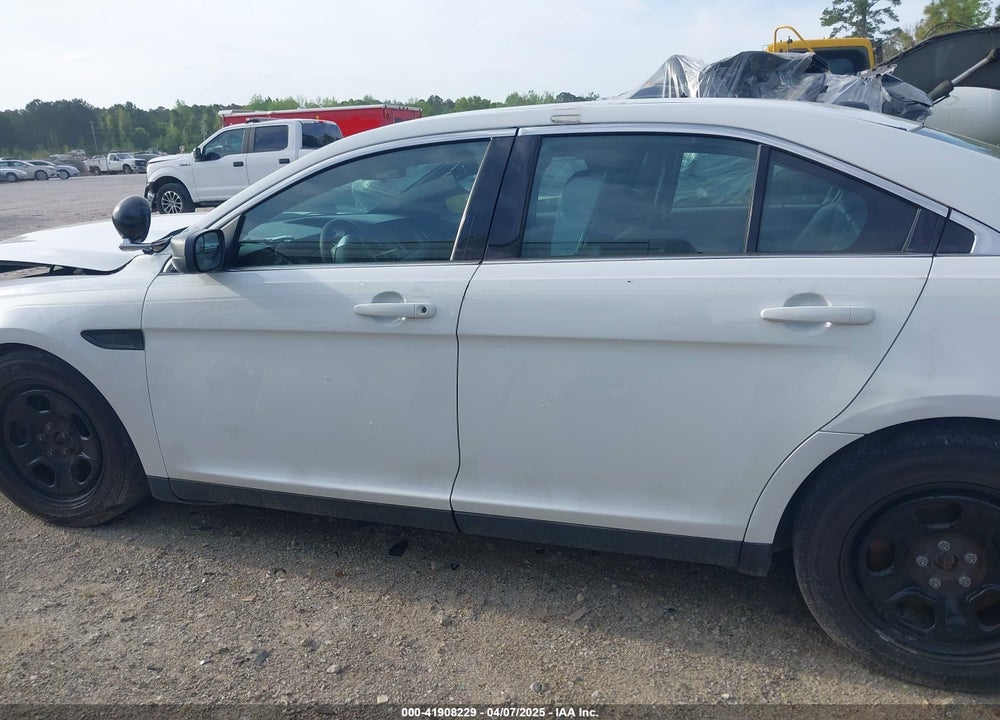2018 FORD POLICE INTERCEPTOR VIN: 1FAHP2MK1JG107272