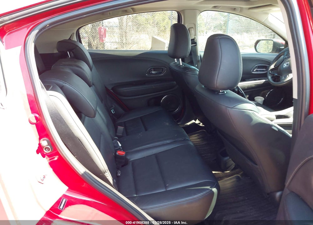 2018 HONDA HR-V VIN: 3CZRU6H79JM701578