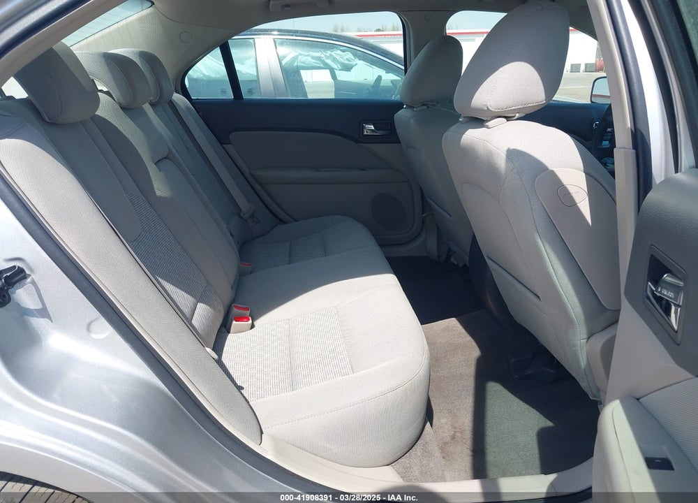 2010 FORD FUSION SE VIN: 3FAHP0HA2AR403495
