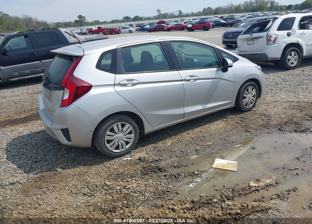 2015 HONDA FIT LX VIN: 3HGGK5H52FM716721