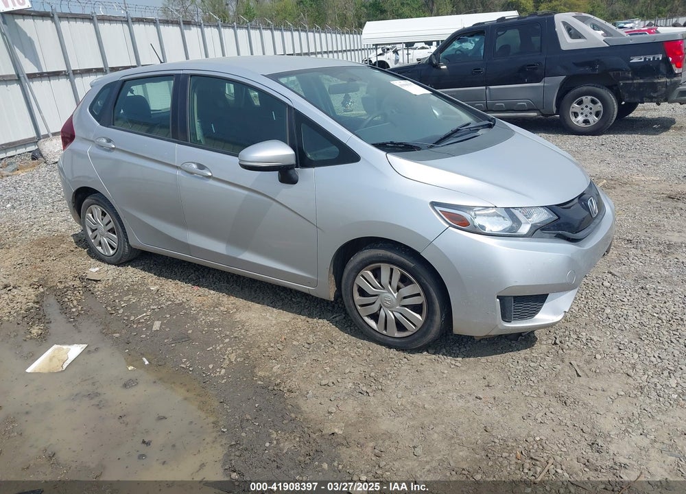 2015 HONDA FIT LX VIN: 3HGGK5H52FM716721