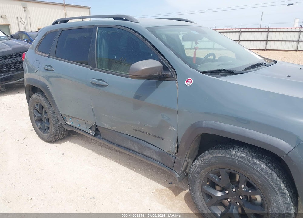 2015 JEEP CHEROKEE TRAILHAWK VIN: 1C4PJMBS0FW524479