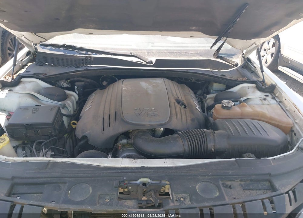 2011 CHRYSLER 300 VIN: 2C3CA6CT6BH592462