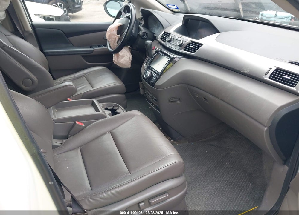 2016 HONDA ODYSSEY TOURING/TOURING ELITE VIN: 5FNRL5H97GB059217