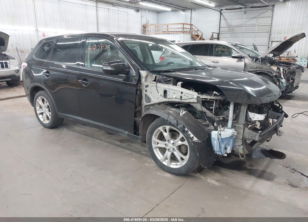 2015 MITSUBISHI OUTLANDER SE VIN: JA4AD3A35FZ008919