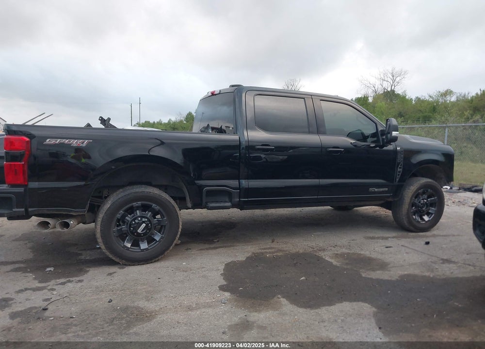 2024 FORD F-250 XLT VIN: 1FT8W2BTXREC06155