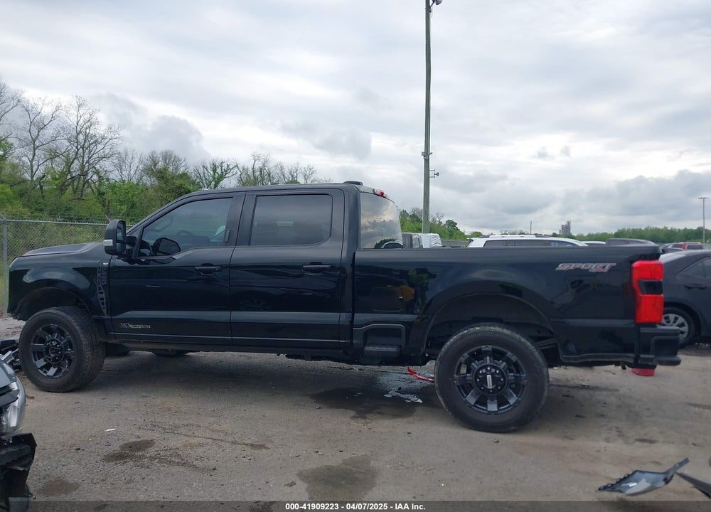 2024 FORD F-250 XLT VIN: 1FT8W2BTXREC06155